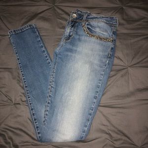 Blue mid faded jeans